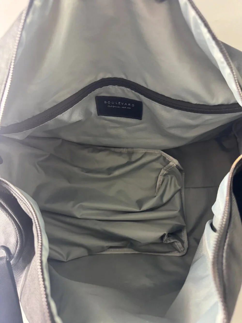 Boulevard Alex Overnight Duffle in Black